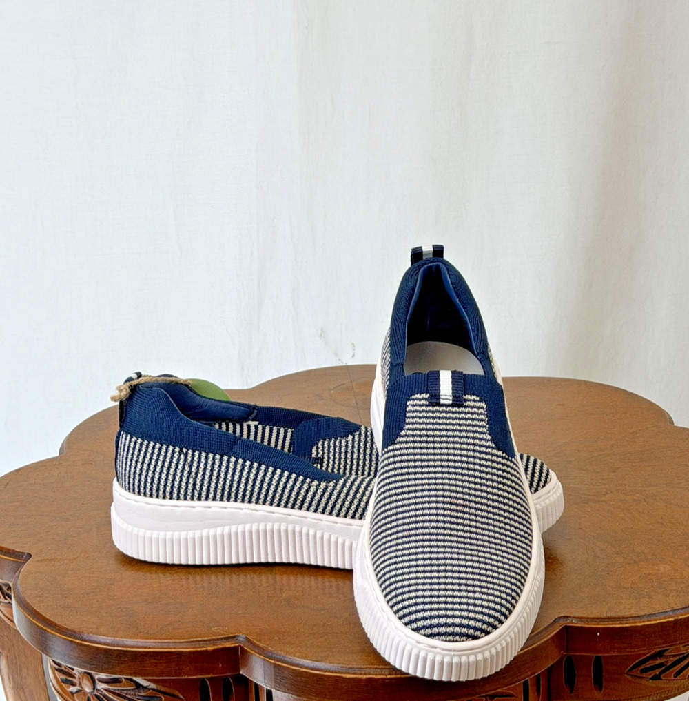 NIB Sofft Frayda Blue White Nautical Stripe Tennis Shoe #0372 US 6.5